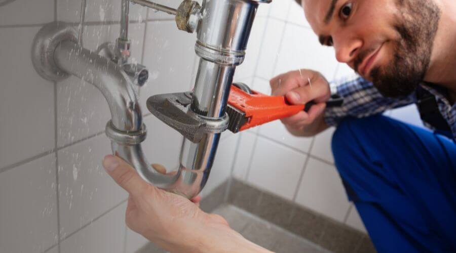 Professional same day plumber services in Moorefield, NE